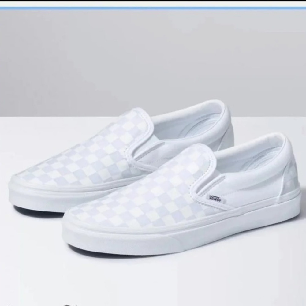 White slip on vans - Picture 7 of 7